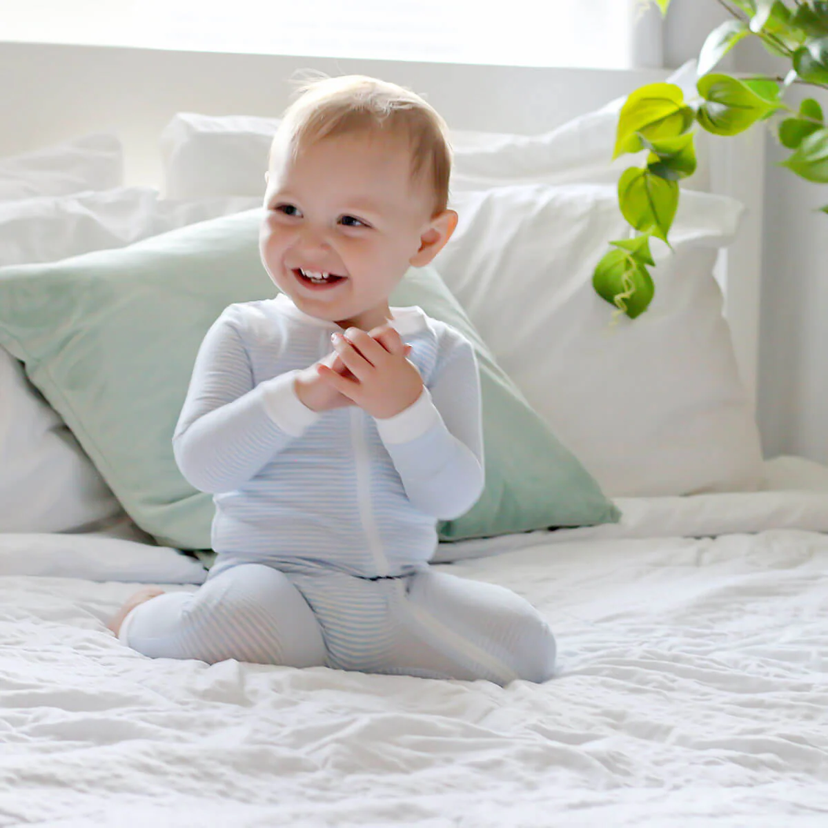 Light Blue Stripe Zip Sleeper - Image 5