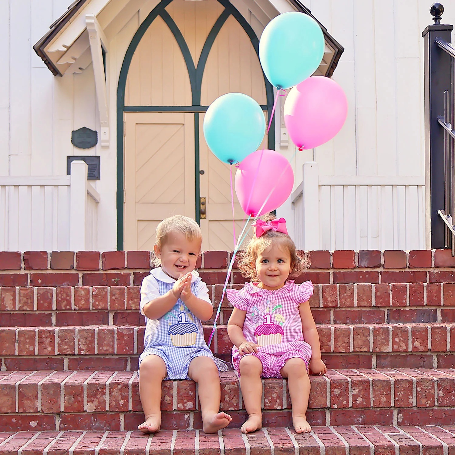 First Birthday Cupcake Bloomer Set - Image 5
