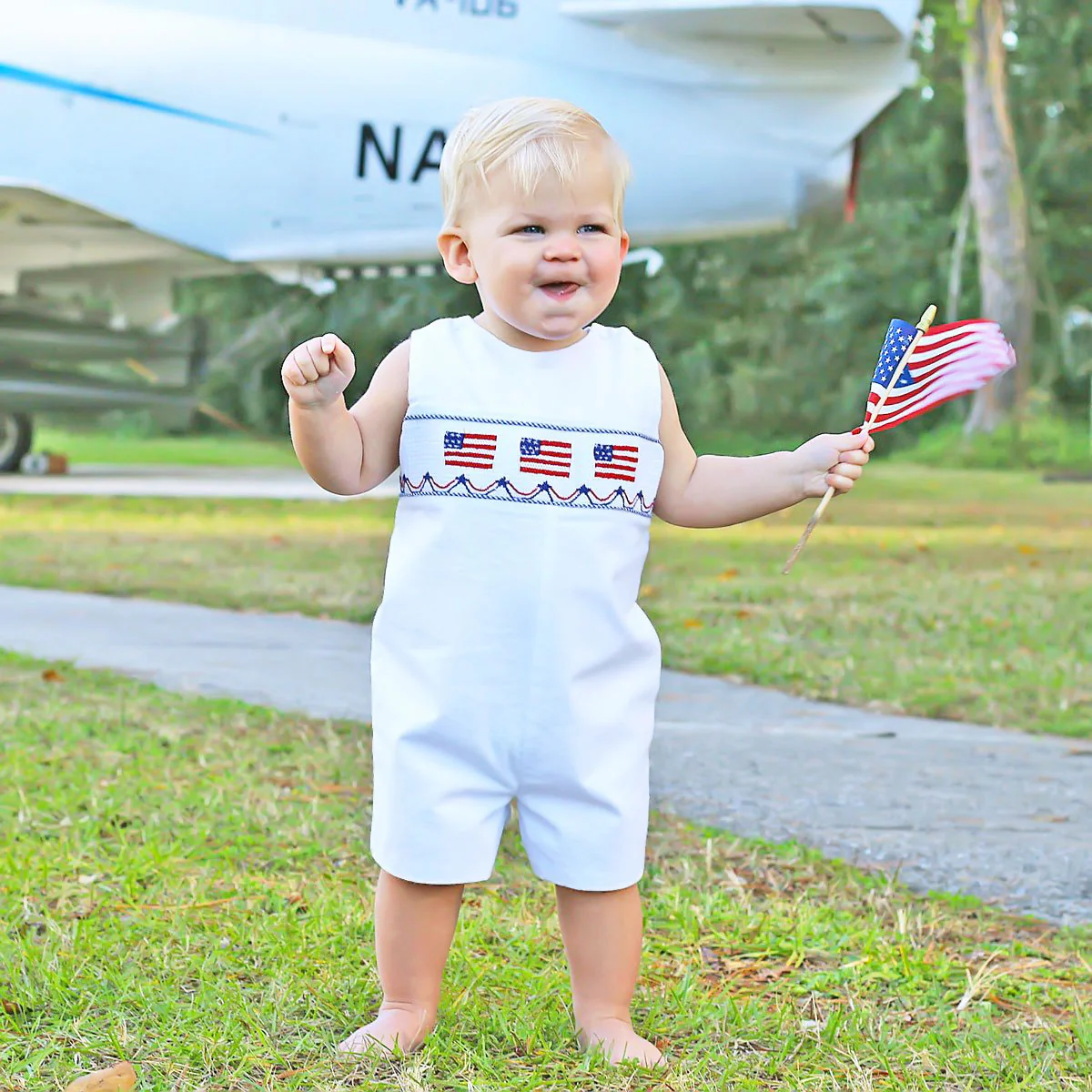 Flag Smocked White Pique Jon Jon - Image 2