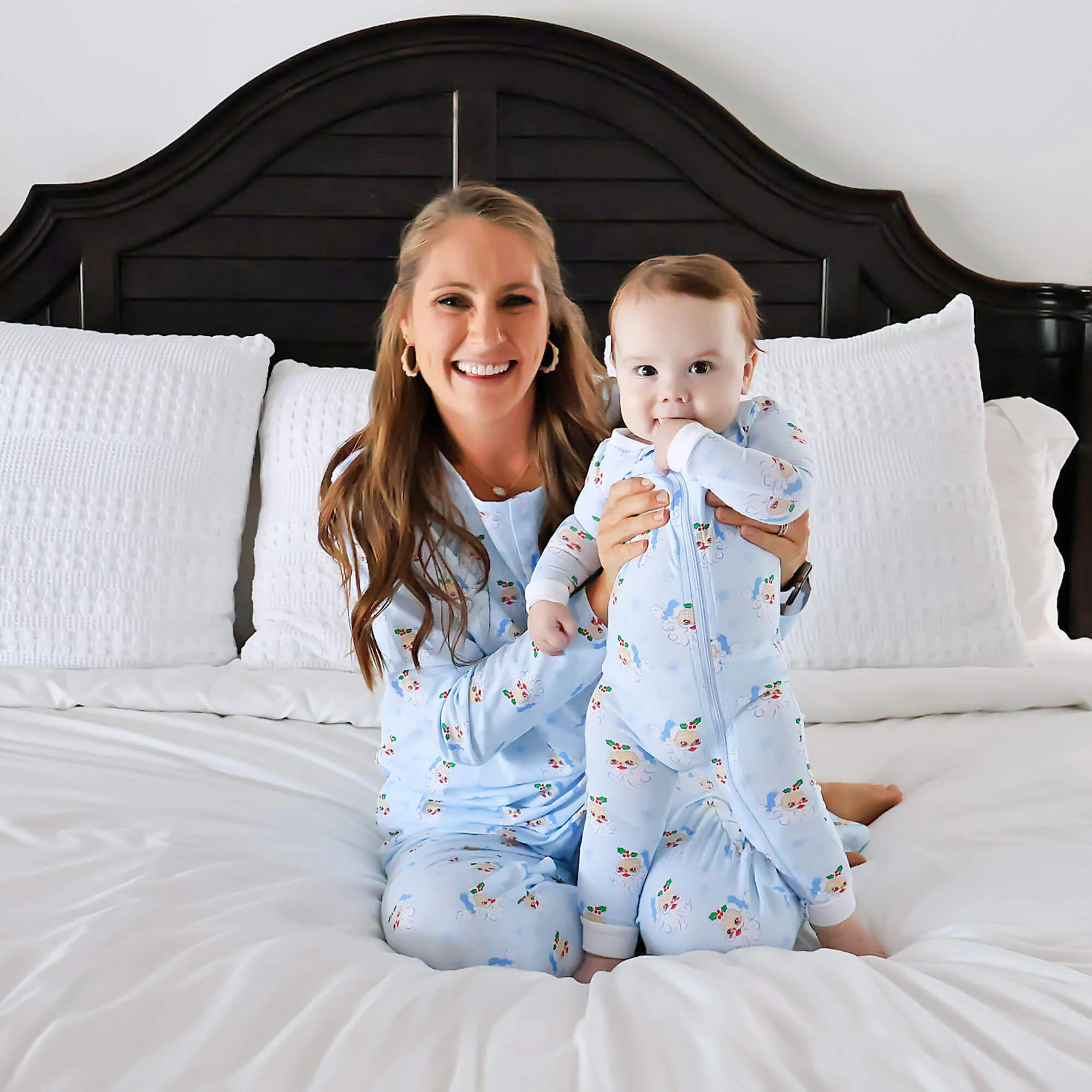 Vintage Santa Blue Women's Pajamas - Image 3