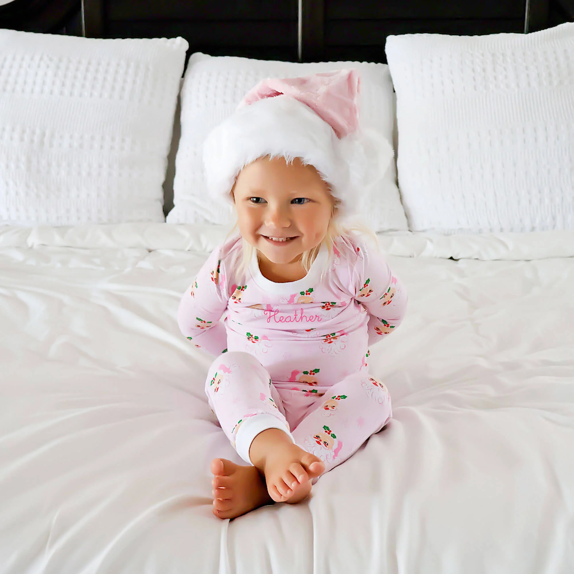 Vintage Santa Pink Pajamas - Image 3