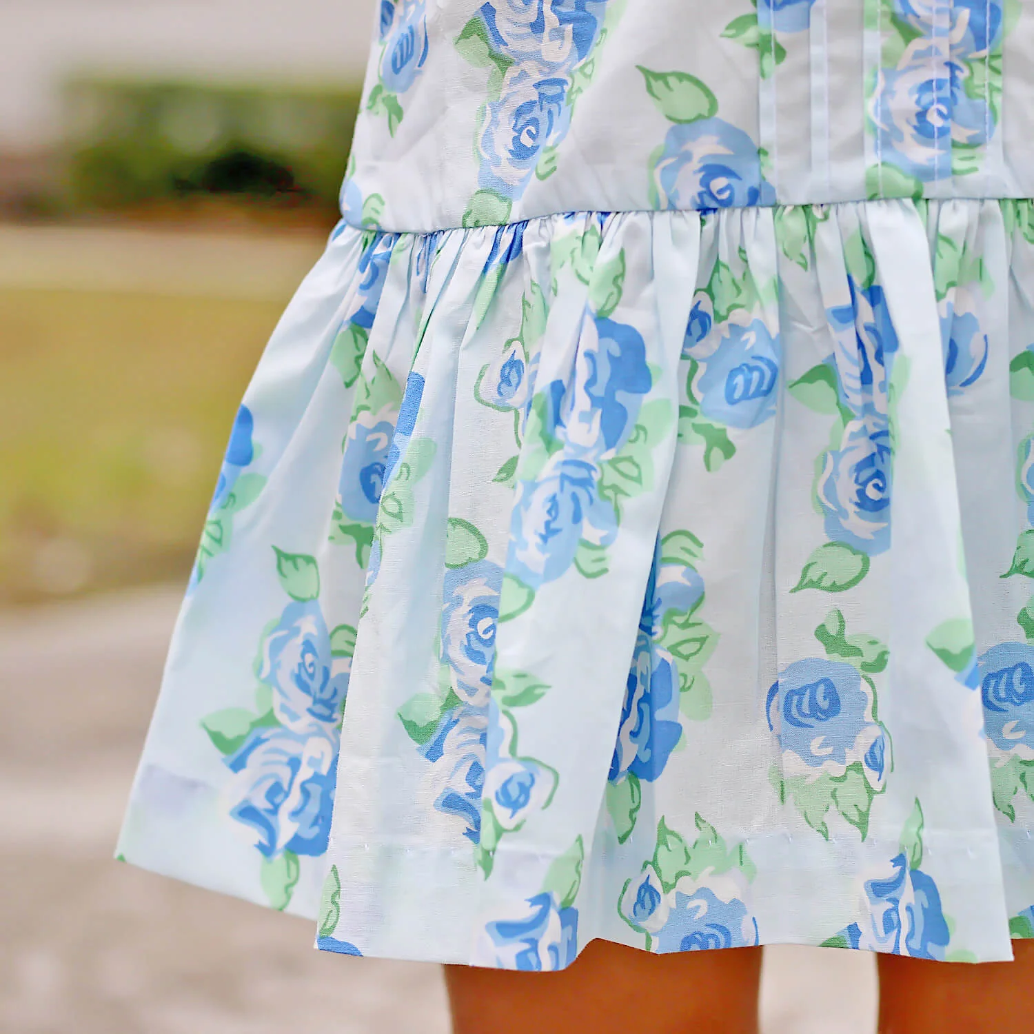 Happy Spring Blue Floral Ruffle Collared Dress - Image 10
