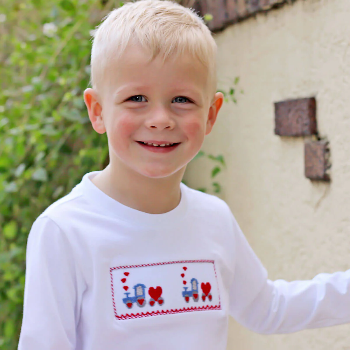 Love Overload Red Train Smocked Pant Set - Image 2