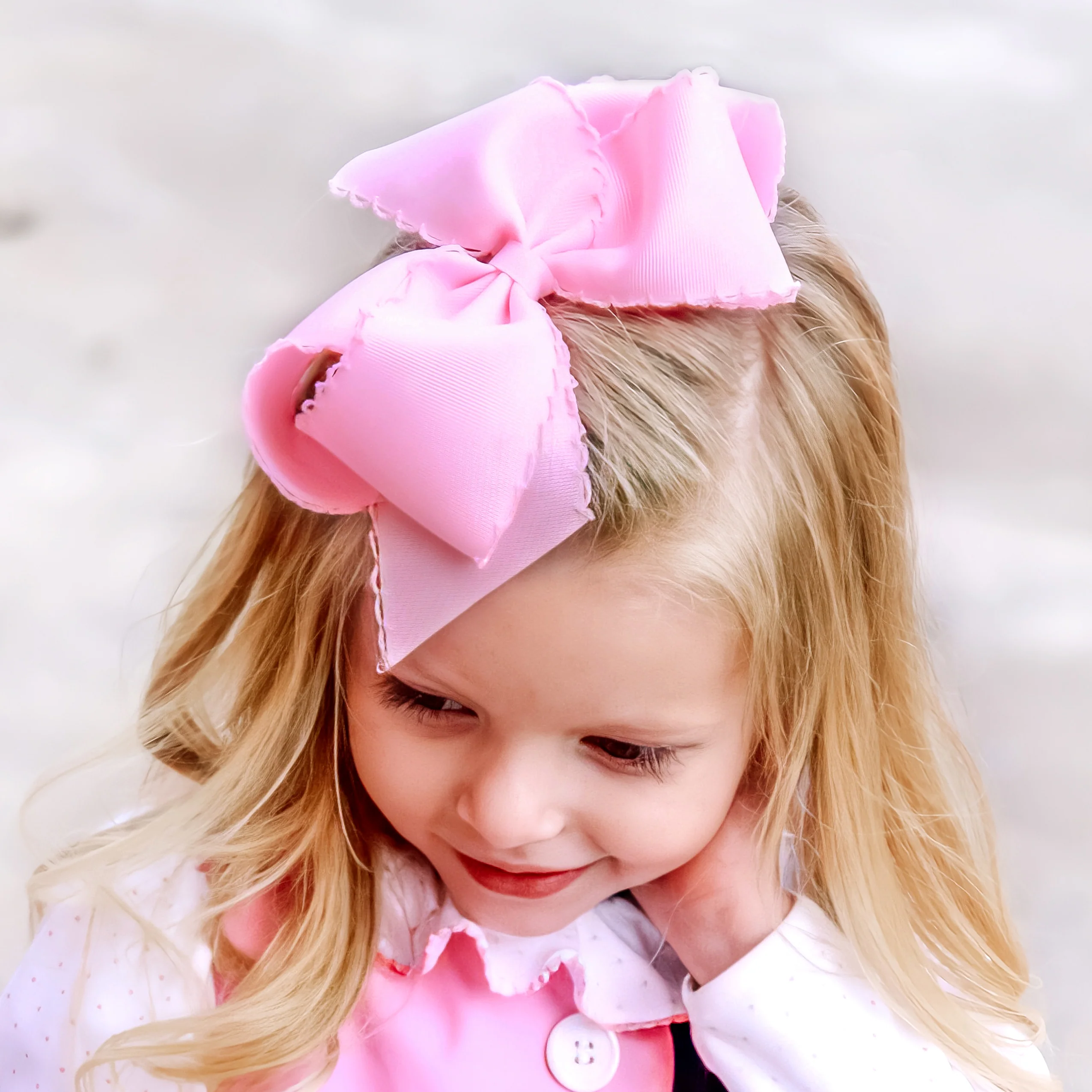 Monotone Moonstitch Bow - Image 4
