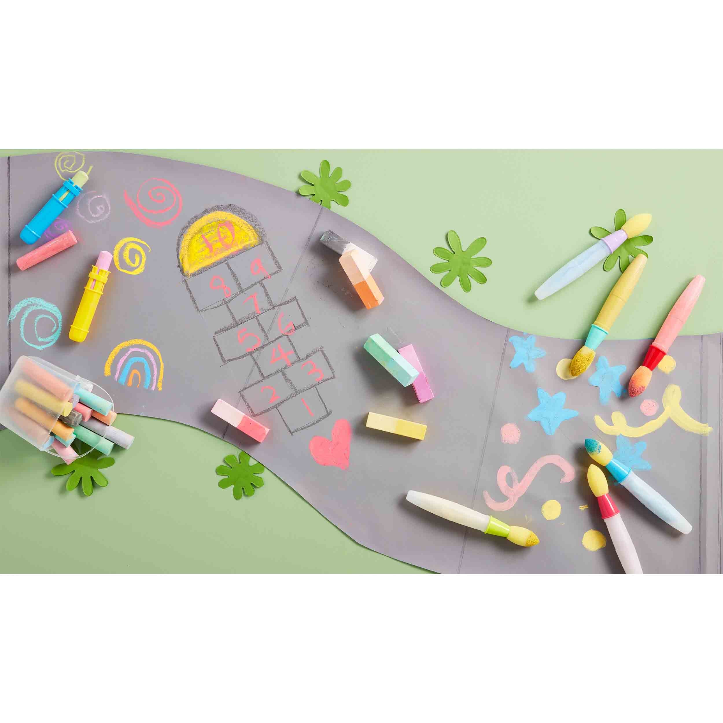 Sidewalk Paint Brush Chalk Set - Image 2