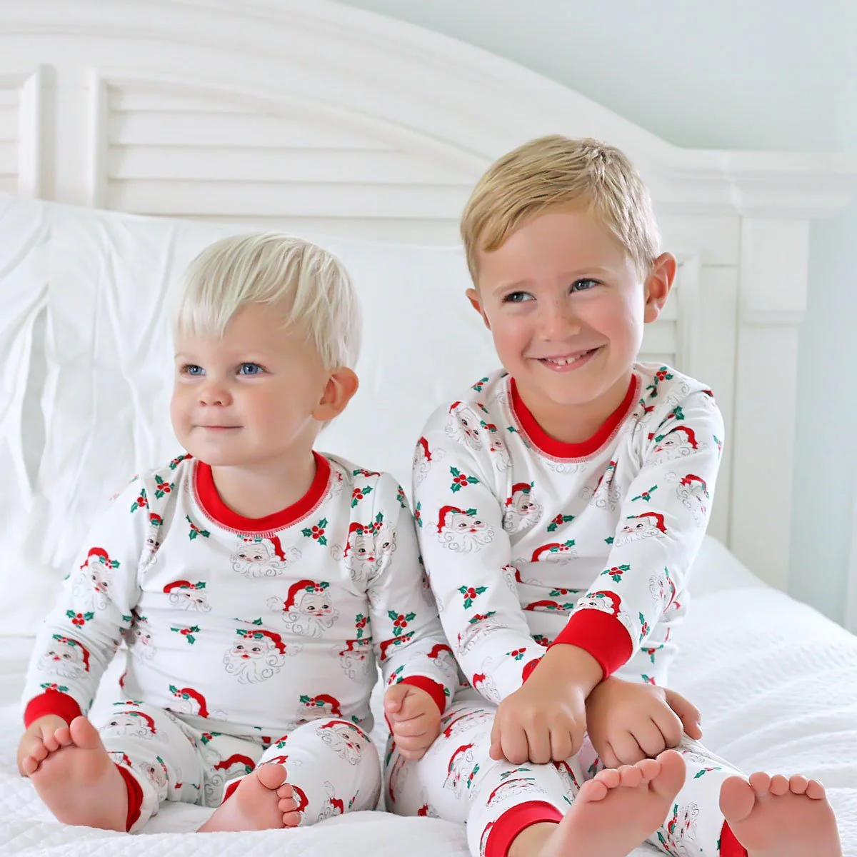 Vintage Santa White Pajamas - Image 8