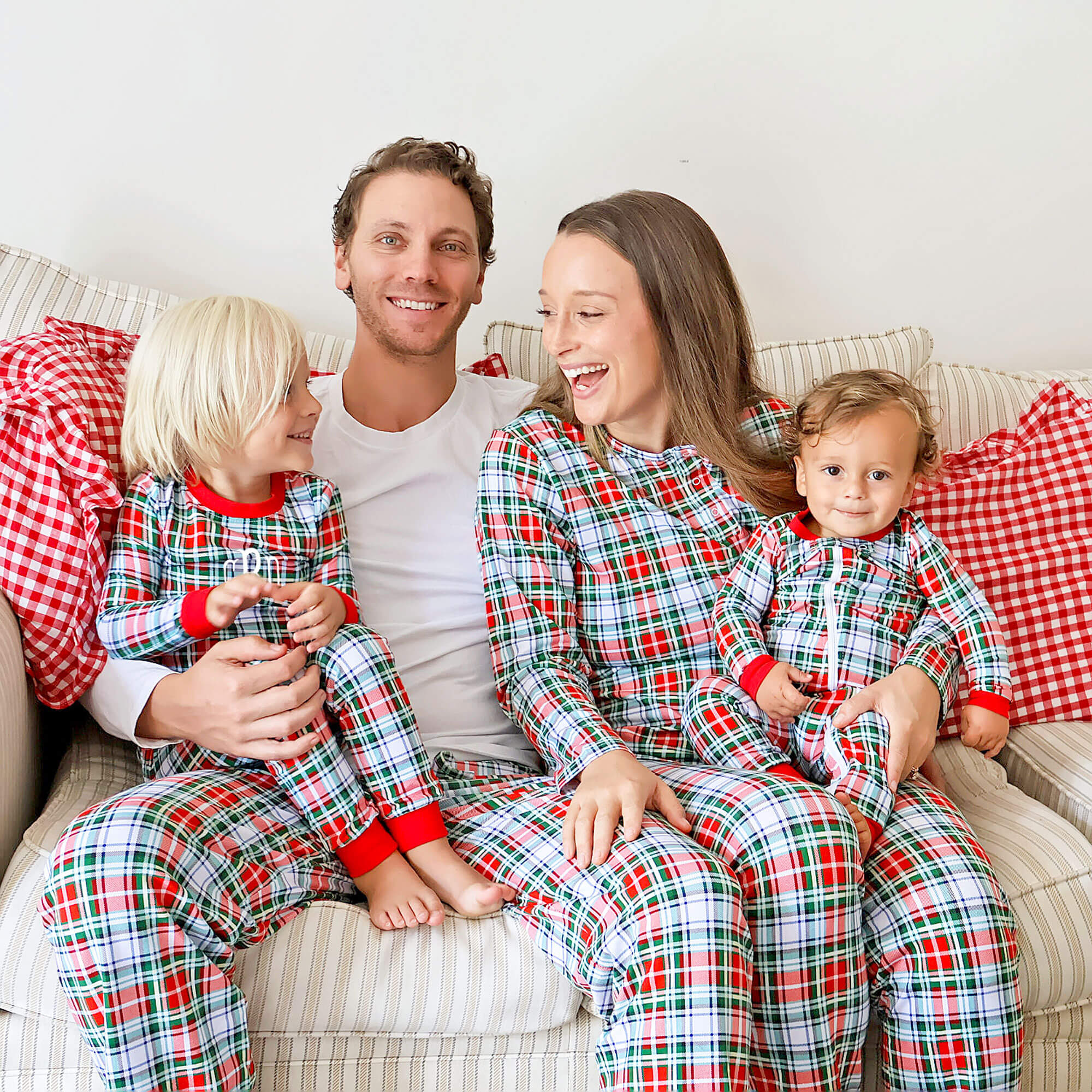 Sinclair Plaid Women's Pajamas - Image 4